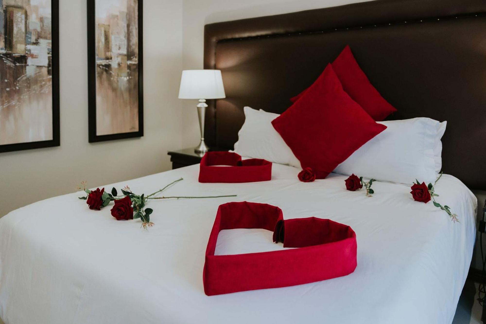 Le Grand Chateau Hotel Parys Kültér fotó